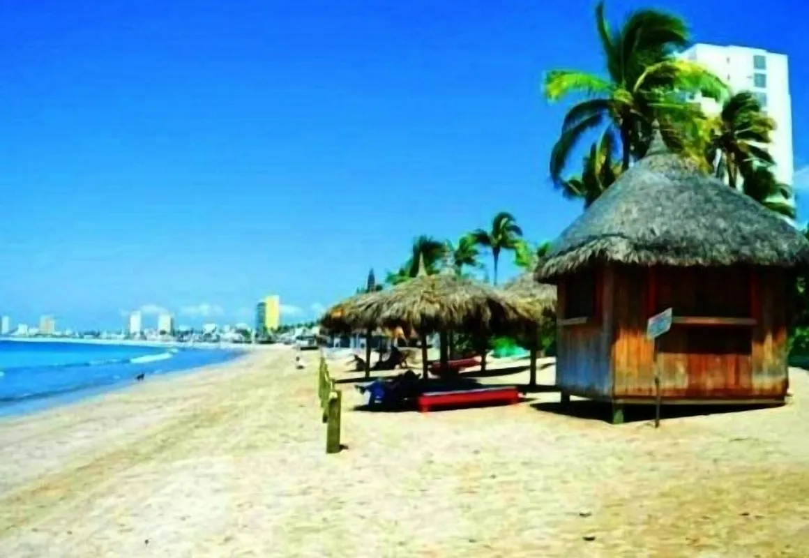 Condo del Mar Arris hotel hero