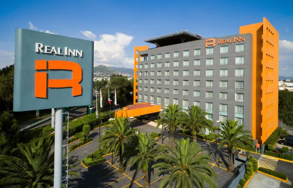 Real Inn Perinorte hotel hero