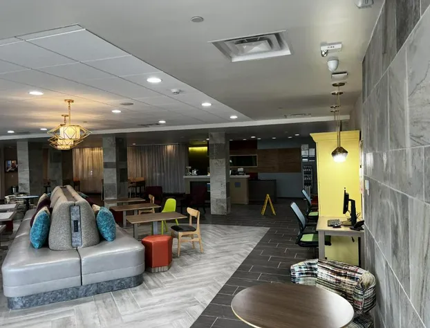 Home2 Suites by Hilton Hinesville hotel detail image 2