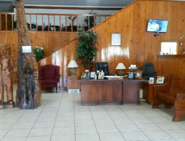 Western Inn hotel detail image 3