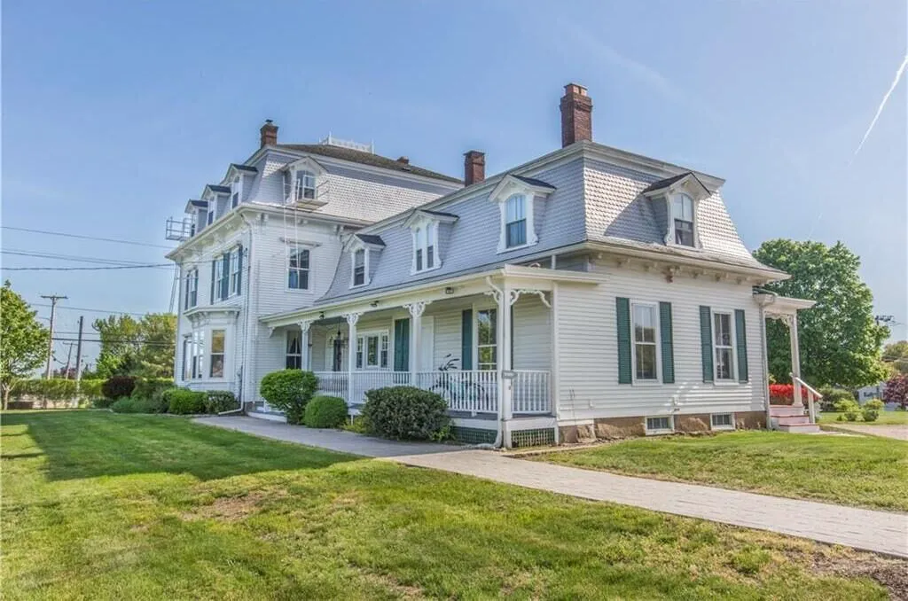 Langworthy Inn hotel hero