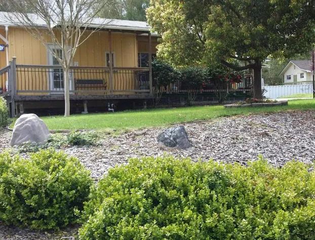 Redwood Inn Willits hotel detail image 2