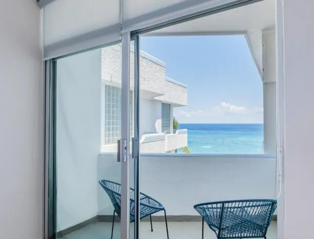 Suites Turquesa hotel detail image 1