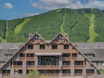 The Lodge at Spruce Peak, a Destination by Hyatt Residence hotel hero