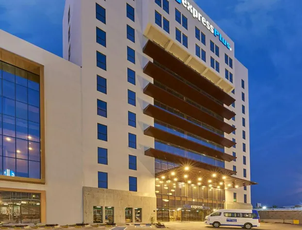 City Express Plus by Marriott Leon Centro de Convenciones hotel detail image 1