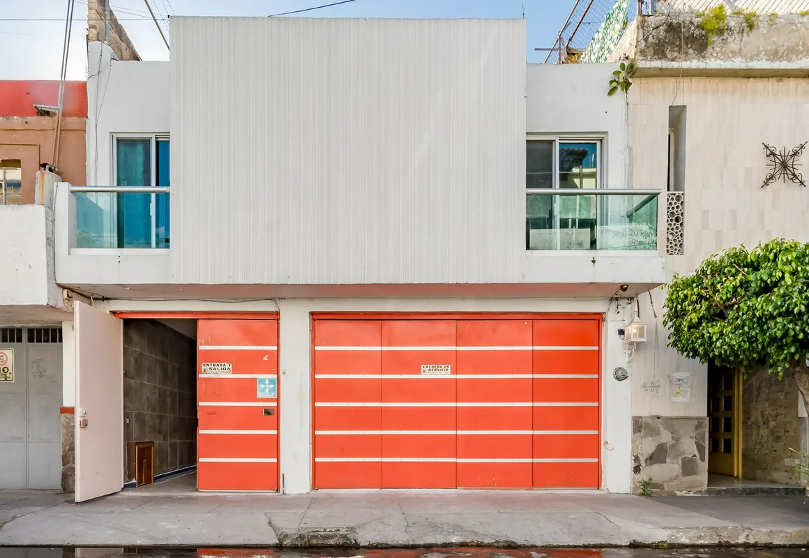 Ayenda Blazy hotel hero