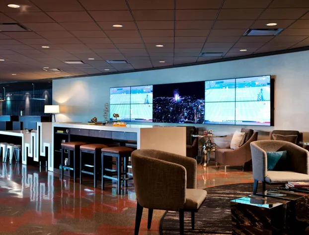 Renaissance Toronto Downtown Hotel hotel detail image 2