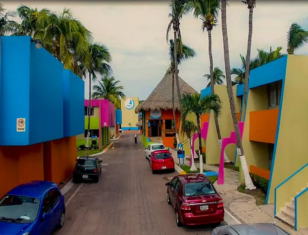 Suites Mediterraneo hotel detail image 3