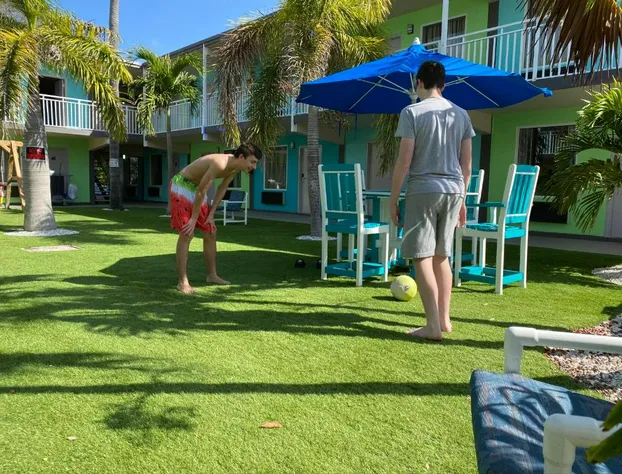 Tropical Inn & Suites hotel detail image 4