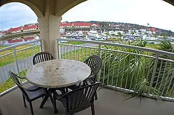 Barefoot Resort Vacations hotel detail image 2