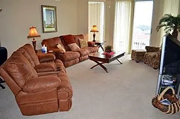 Barefoot Resort Vacations hotel detail image 4