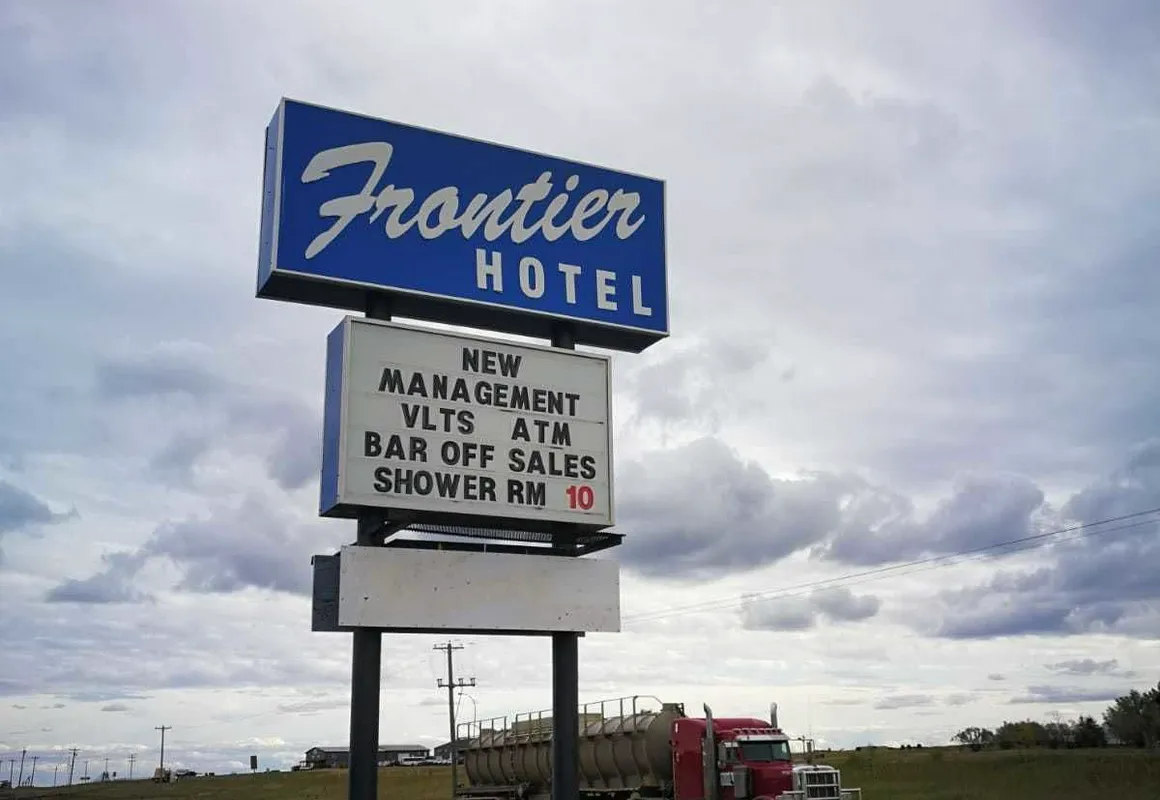 Frontier Hotel hotel hero