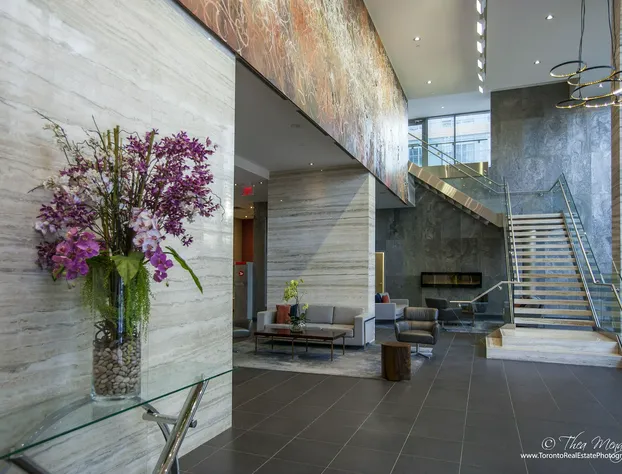 New Modern - DT King W Spacious 3BR hotel detail image 1