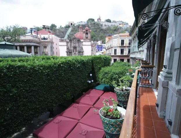 Hotel Luna hotel detail image 1