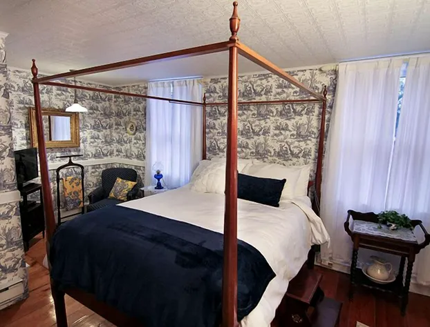 The Laurentide Inn hotel detail image 3