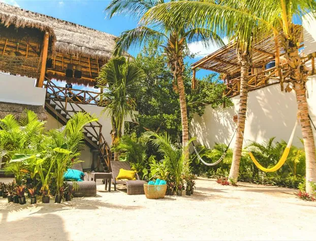 Hotel Boutique La Puerta Azul Beachfront - Adults Only hotel detail image 4