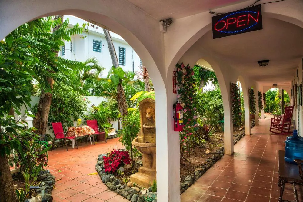 Coconut Palms Inn On The Beach hotel hero