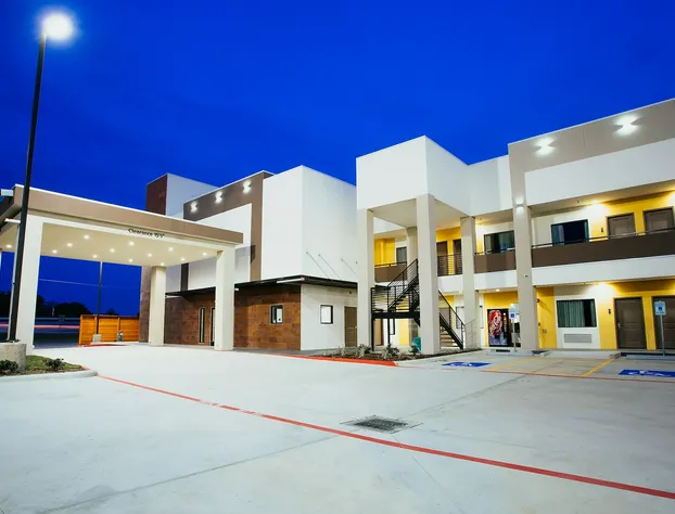 Palace Inn Airtex hotel detail image 3