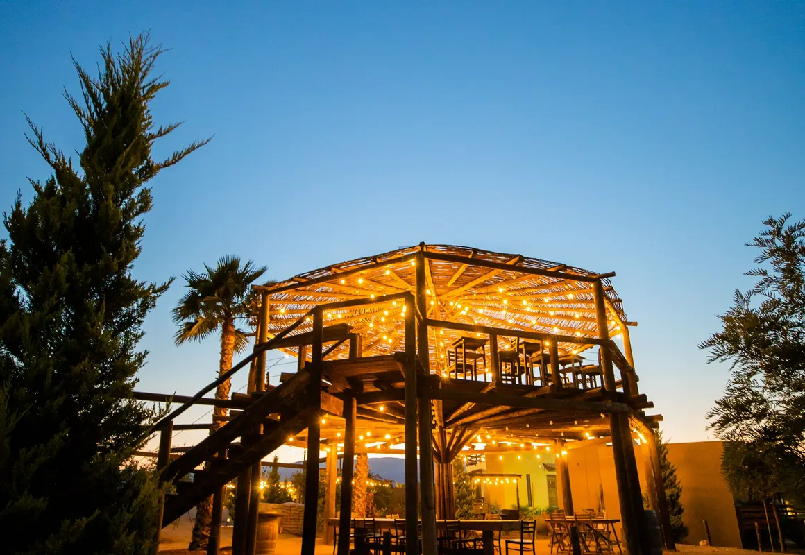 Cuatro Lunas hotel hero