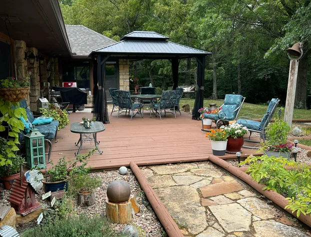 Walnut Waters Bed & Breakfast hotel detail image 1