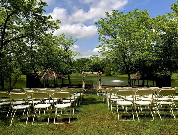 Walnut Waters Bed & Breakfast hotel detail image 3