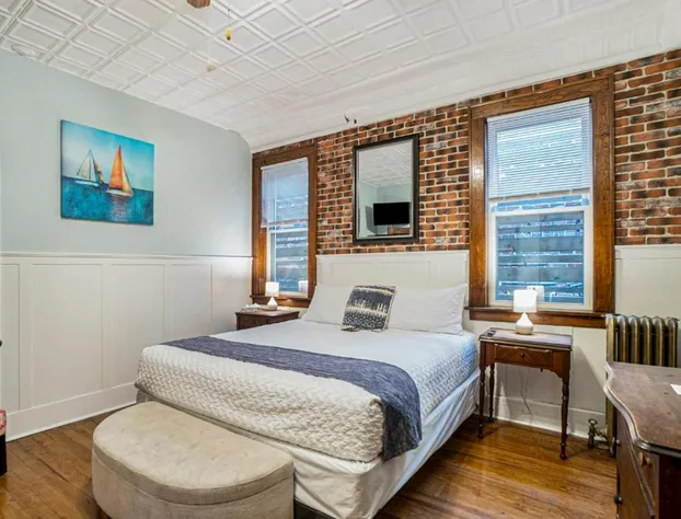 Historic Hotel Nichols hotel detail image 2