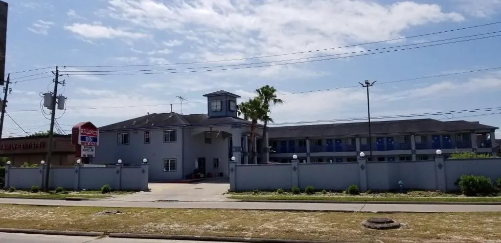 Regency Inn hotel hero