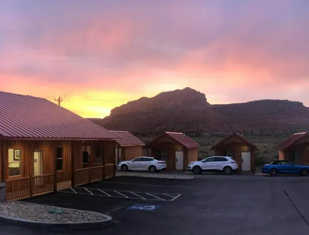 Red Canyon Cabins hotel detail image 3