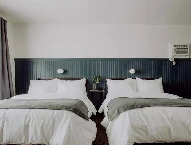 The Bayview Motel - Fort Frances, ON - Lakeside Motel hotel detail image 3