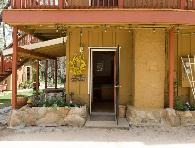 Crown King Cabins Suites and Bunkhouse hotel detail image 2