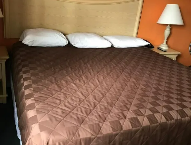 Budget Inn hotel detail image 4