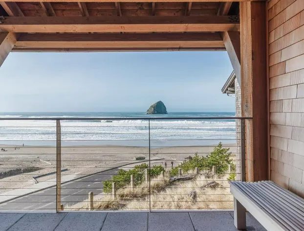 Headlands Coastal Lodge & Spa hotel detail image 4