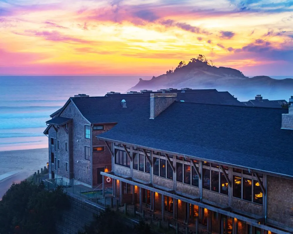 Headlands Coastal Lodge & Spa hotel hero