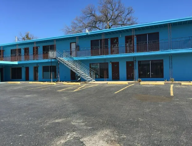 Sundown Inn hotel detail image 1