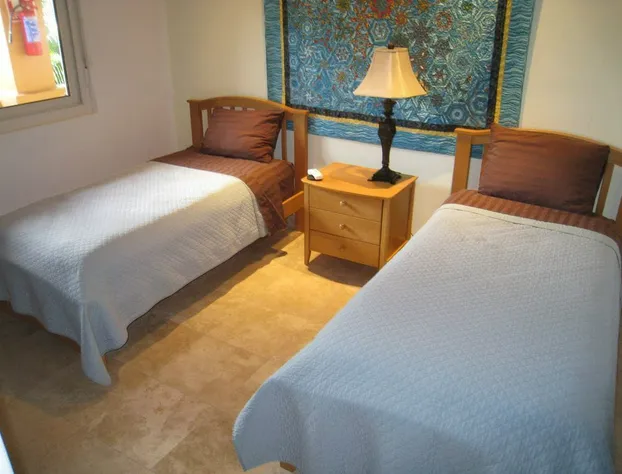 Condo Mike EM hotel detail image 1