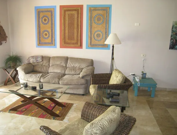 Condo Mike EM hotel detail image 4