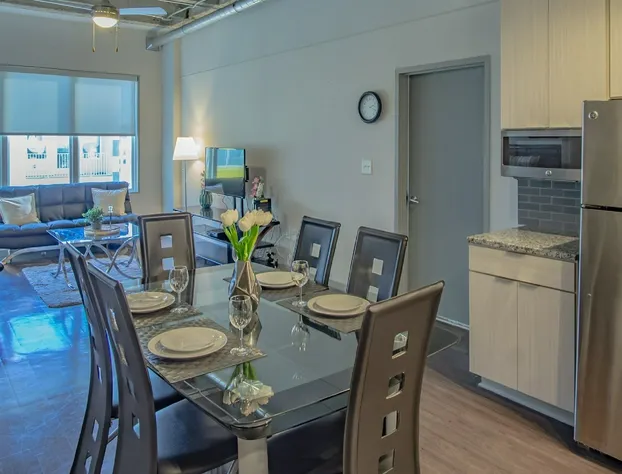 Heaven on Midtown Fully Furnished Apts hotel detail image 1