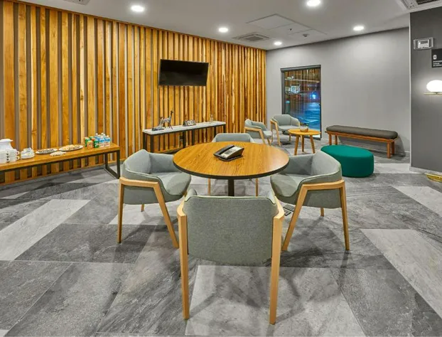 City Express Plus by Marriott Tampico hotel detail image 2