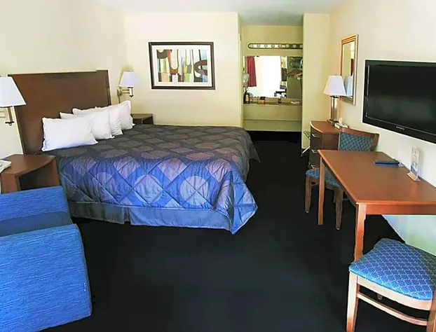 Travelodge by Wyndham Branson hotel detail image 4