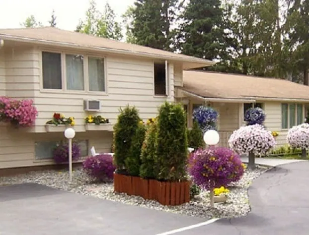 Deal's Bed & Breakfast Inn hotel detail image 1