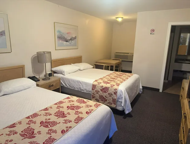 Country Inn Motel hotel detail image 3