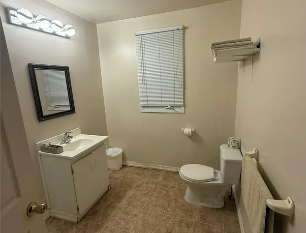 Country Inn Motel hotel detail image 4