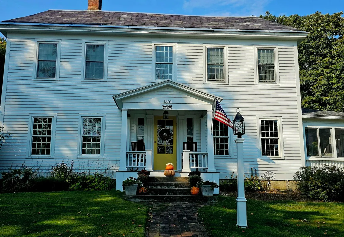 The Buckmaster Inn hotel hero