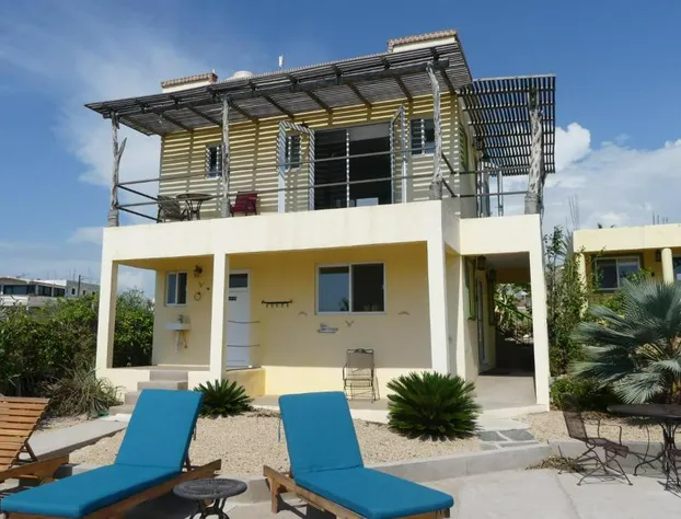 Casa Flores Casitas hotel detail image 4