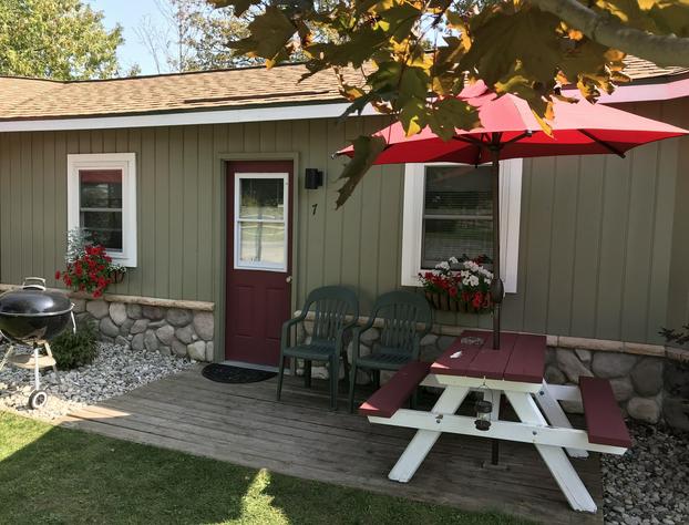 Cedar Ridge Cabins hotel detail image 1