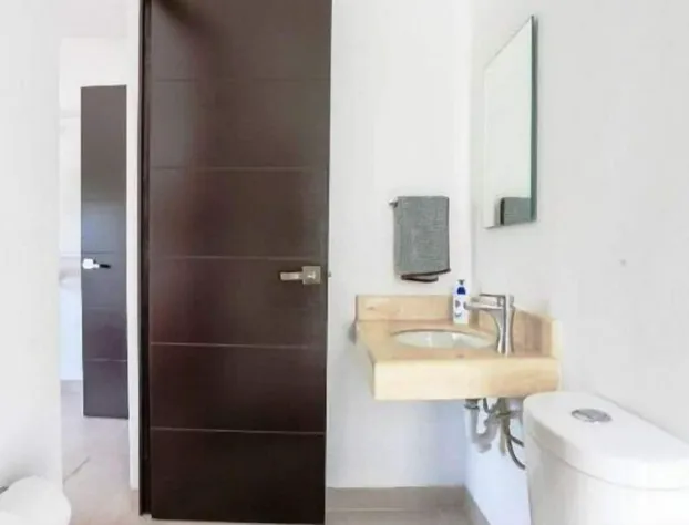 Condo Esmir hotel detail image 4