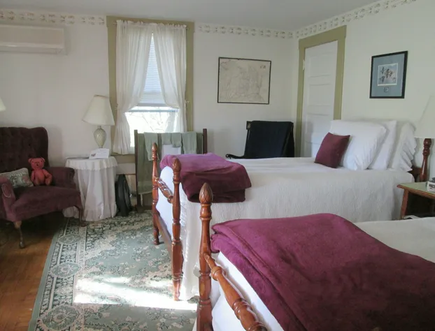 Buck's Homestead B&B hotel detail image 4