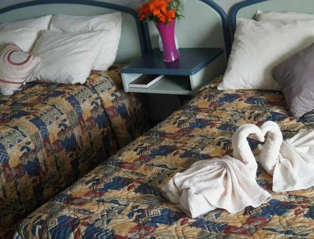 Riverside Inn hotel detail image 4