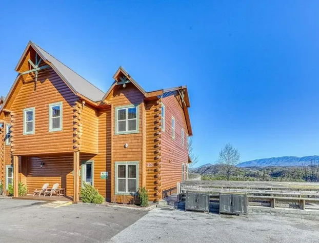 Mountain Splash Lodge by RedAwning hotel detail image 1