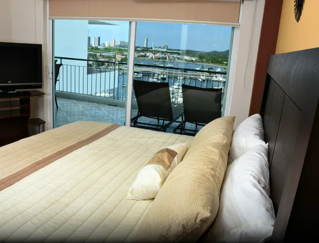 Condo Costa Veleros hotel detail image 4